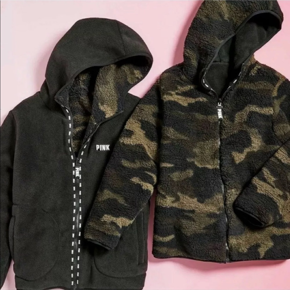 PINK Coat✨SO plush! Reversible Fleece Super Camo - Picture 2 of 4